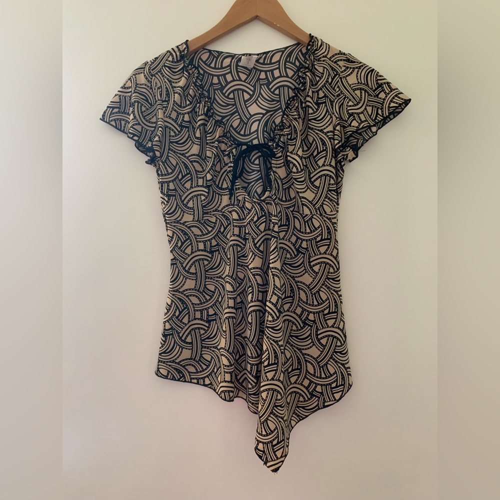 Black and tan patterned blouse Envy size medium